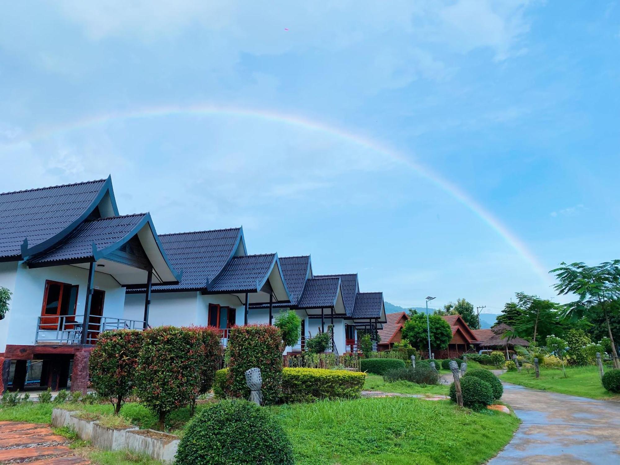 Champathong Garden Resort 방 비엥 외부 사진